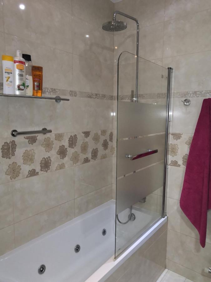 Apartamento Gran Via De Les Corts Catalanes Barcelona Bagian luar foto